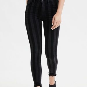 AMERICAN EAGLE Hi-Rise Jegging Crop